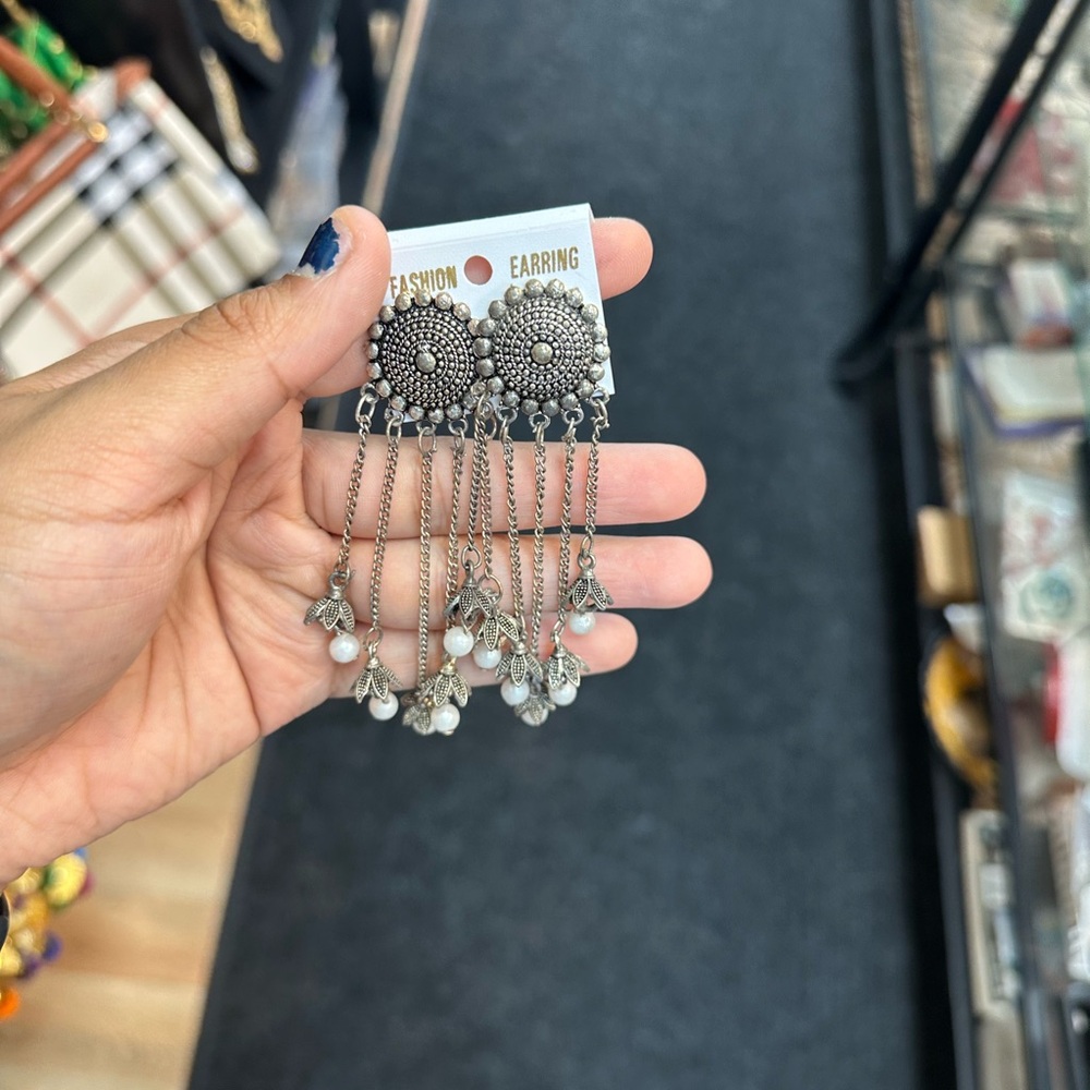 Silver Fashion Dangle Earrings